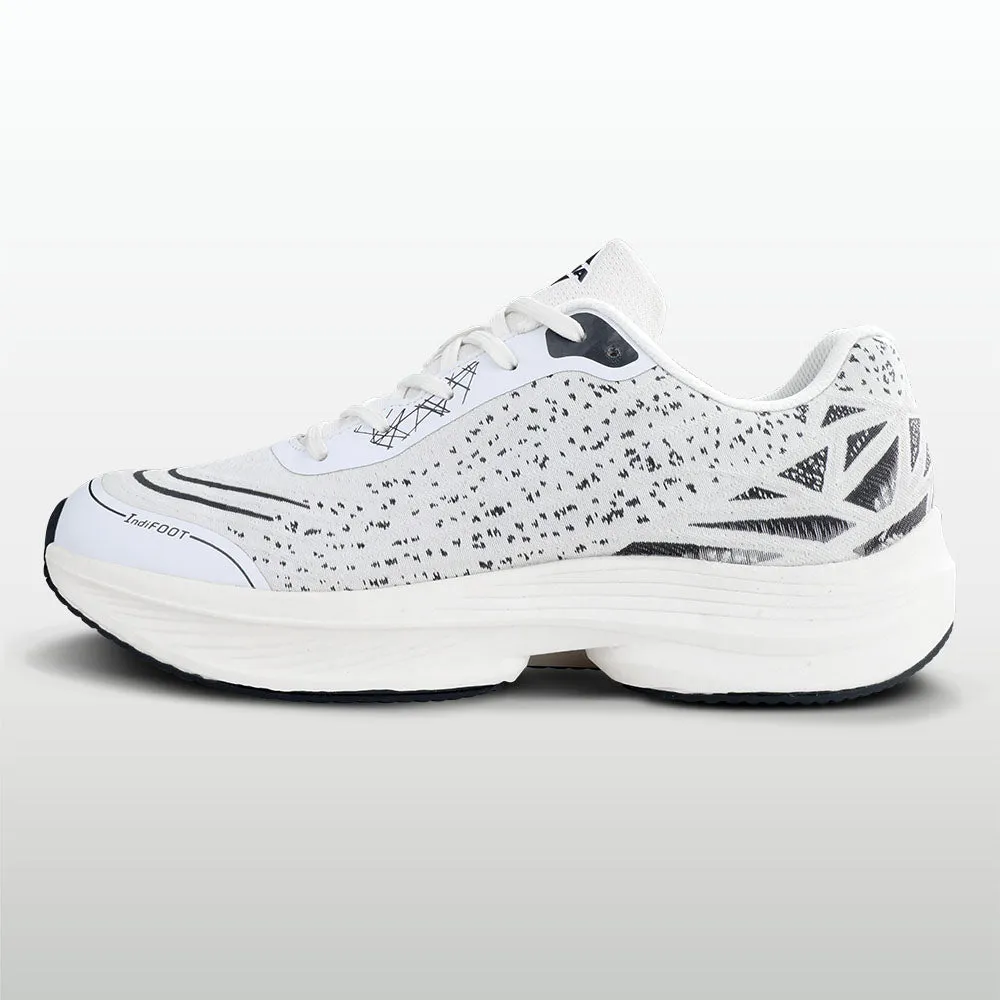 tassel - decorated running gear Astro Training Shoe