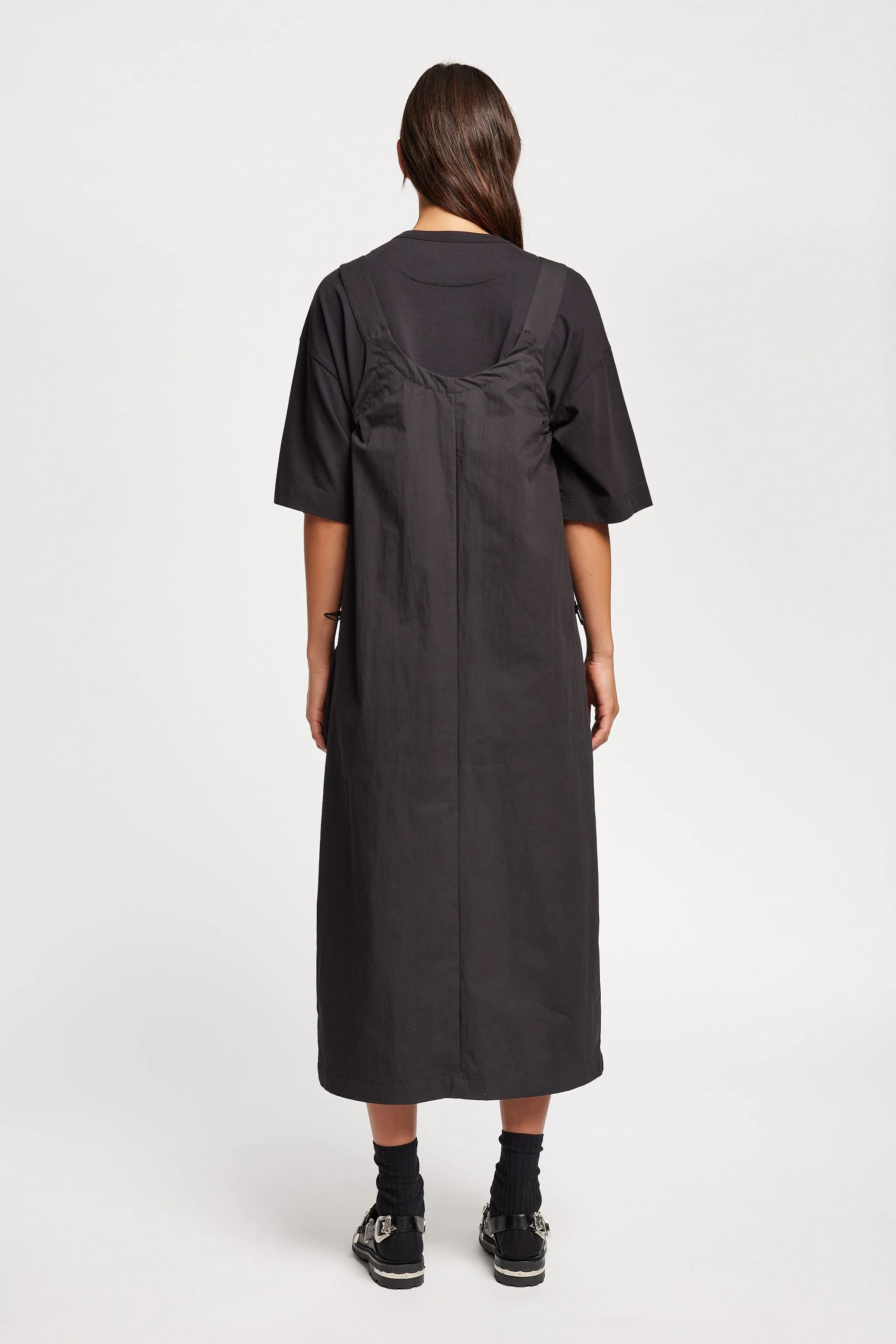 Shoreline Pinafore Jet Black warm tones
