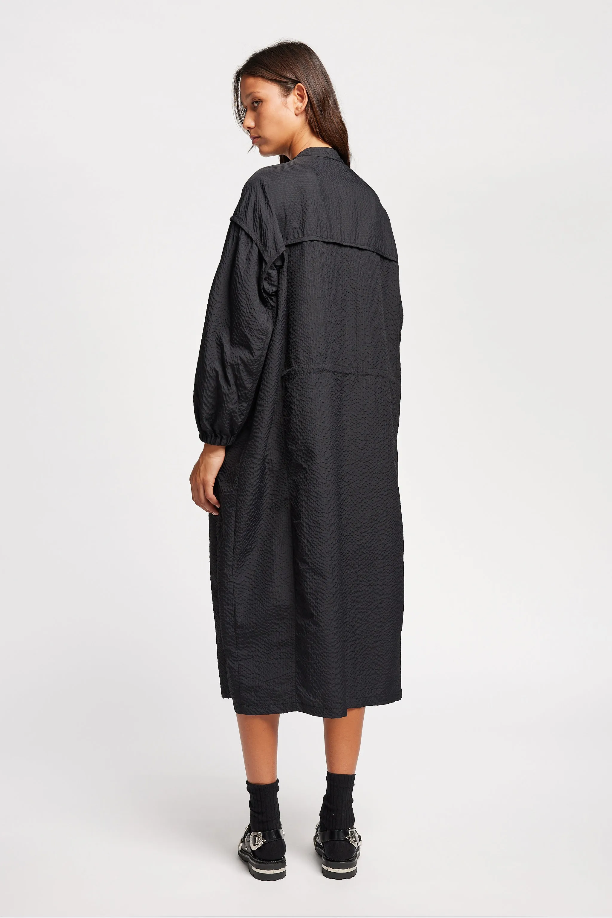 Special-Edition Light And Airy Parapet Dress Jet Black