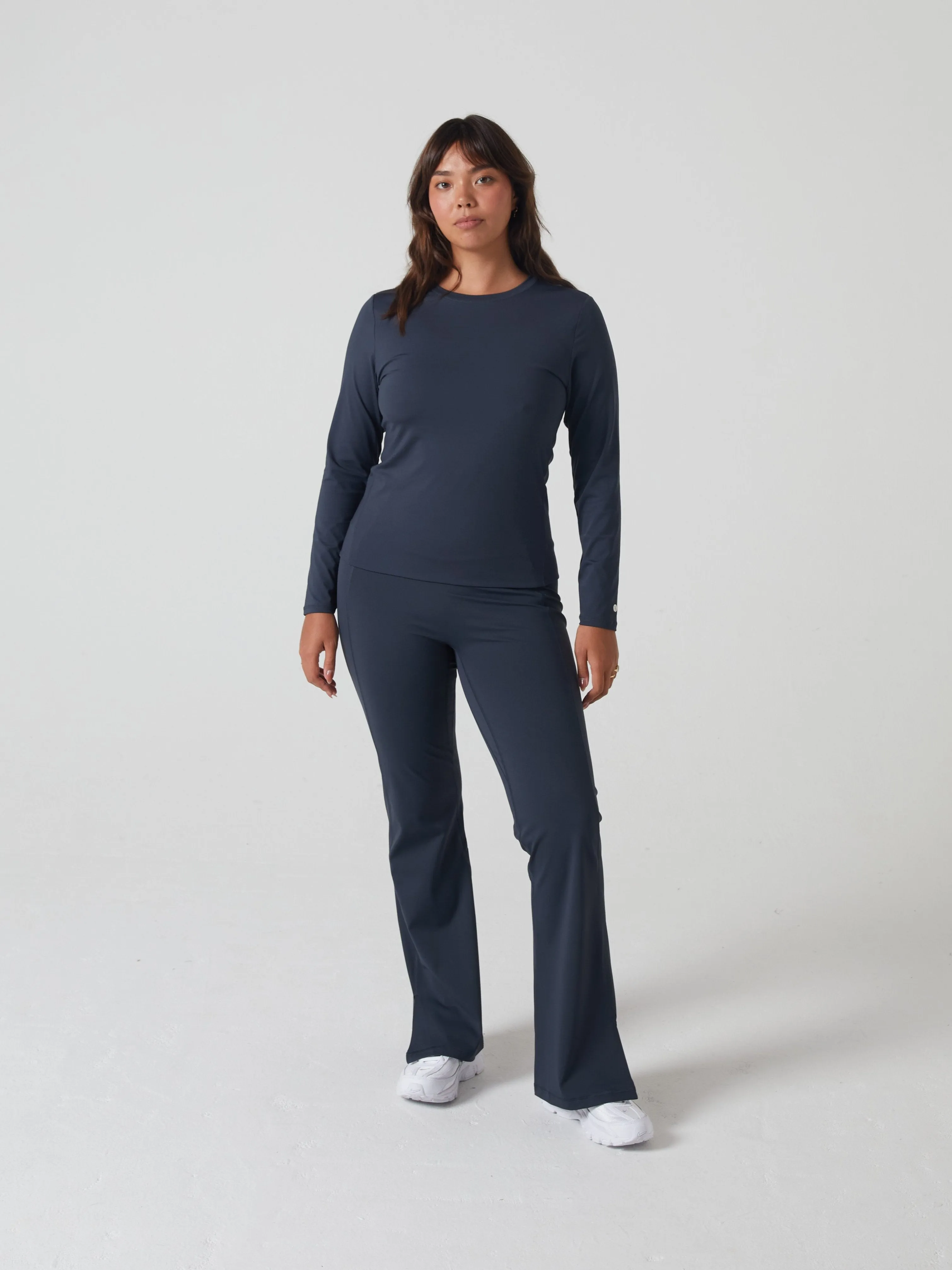 Weekend Style Trend Thalia Long Sleeve Top Deep Graphite