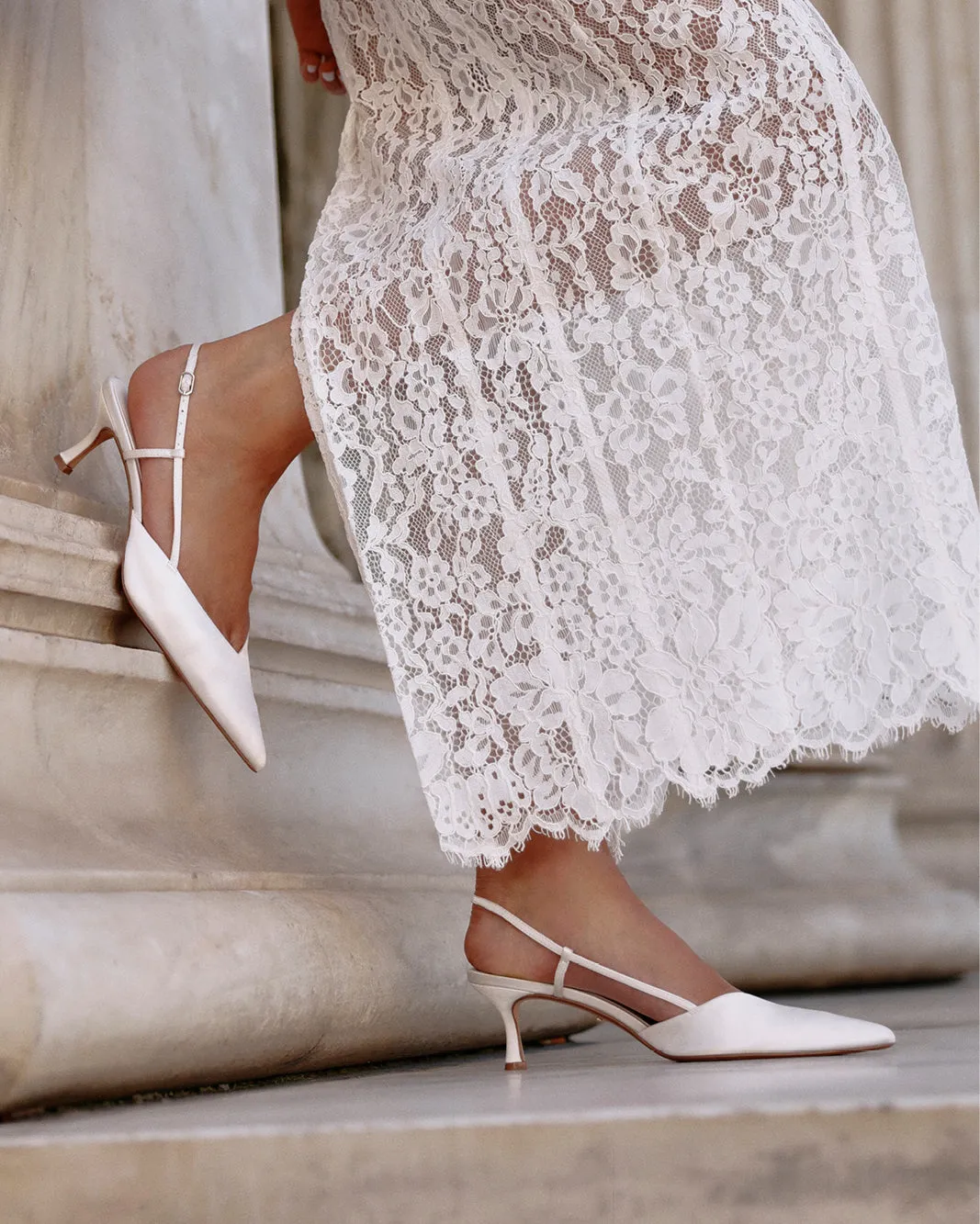 Open Toe Sandals Comfortable Wedding Shoes VARRO - WHITE SATIN