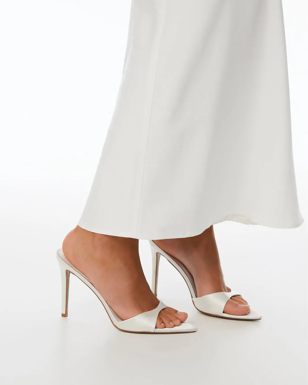 QUINBY - WHITE SATIN Luxurious Sandals Pink Heels