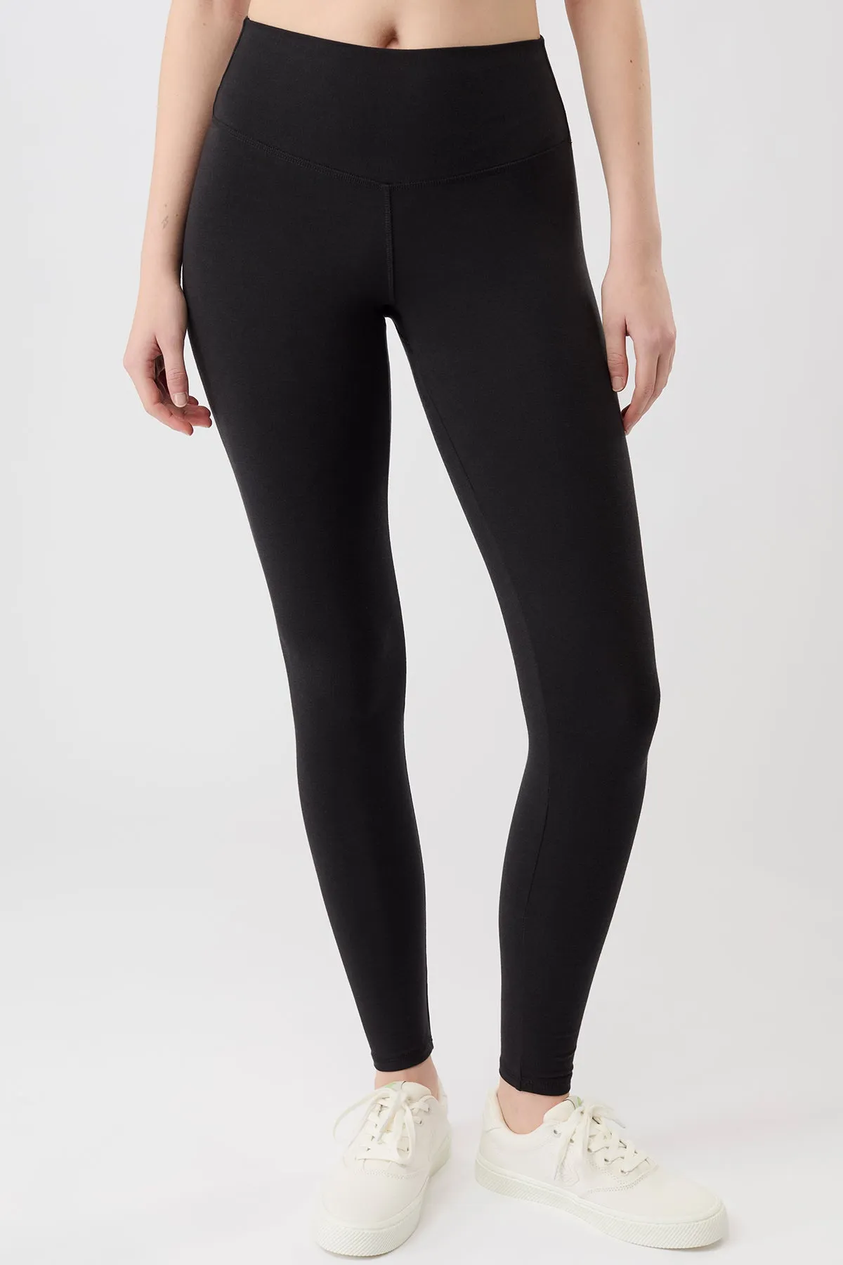 Best Loved Legging - Black Yoga Class Beginner Level