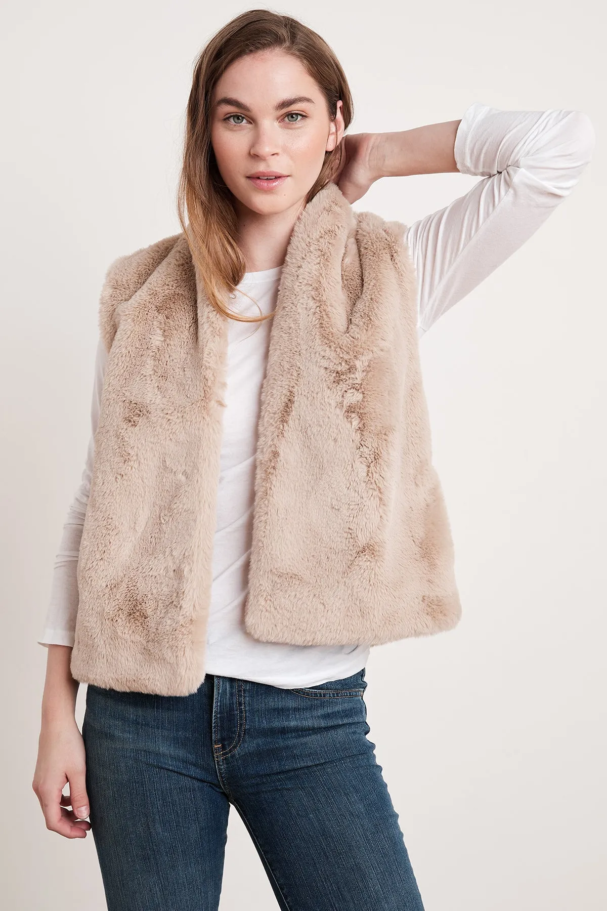 CHELLE FAUX LUX FUR OPEN VEST Transitional Layer