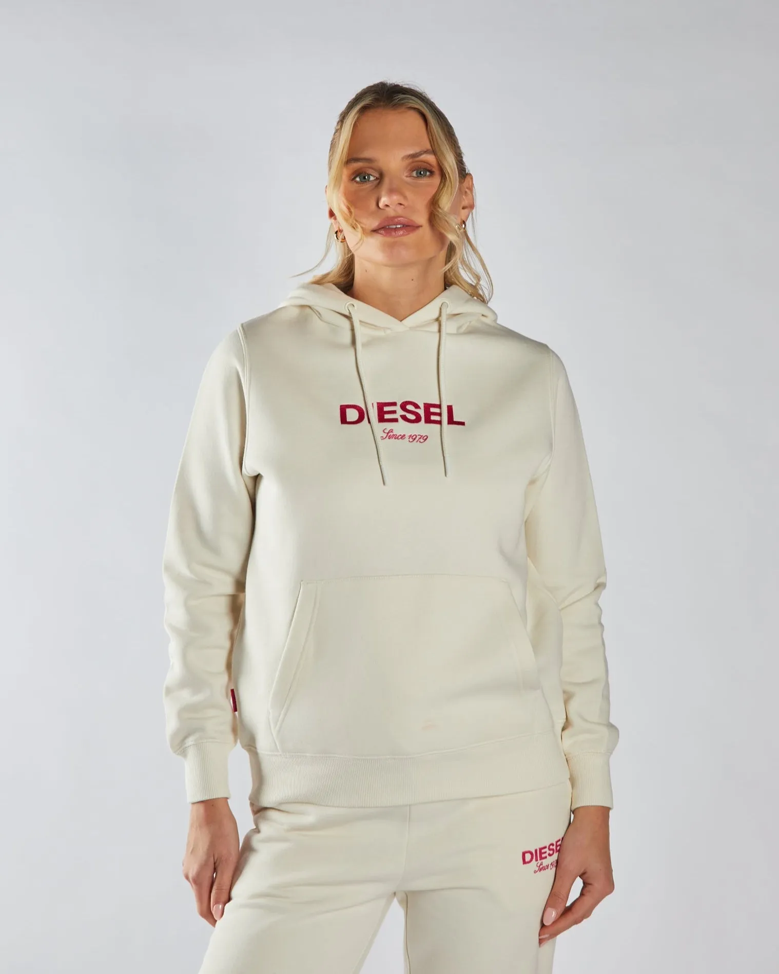 Camping Gear pattern trend Animo Hood Soft Ivory