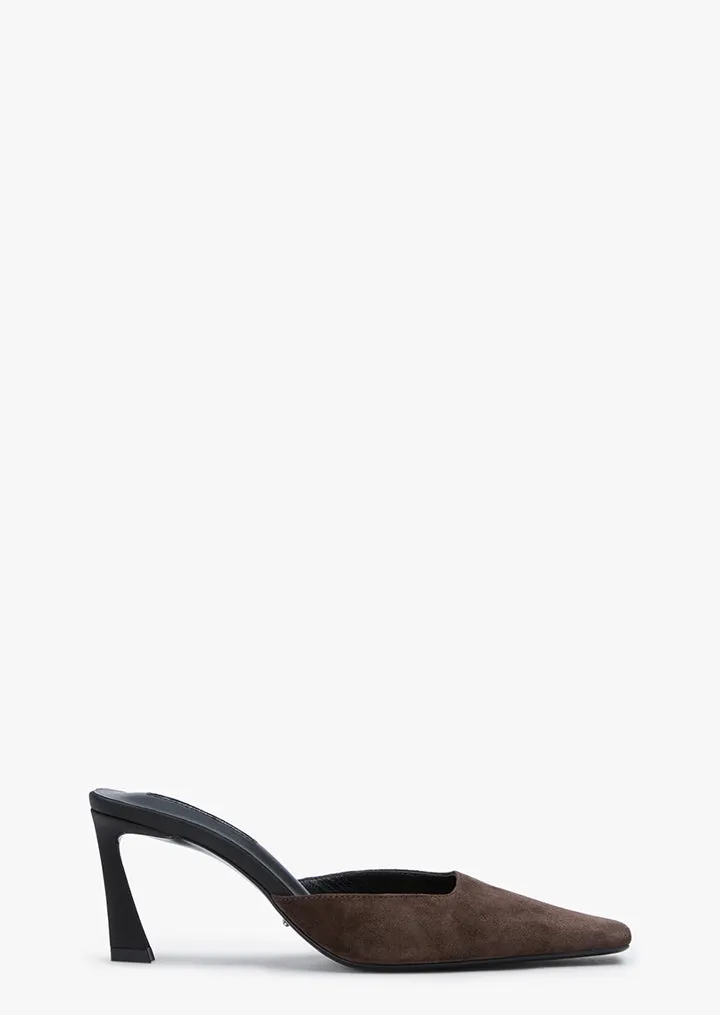 Jasmin Espresso Suede All Day
