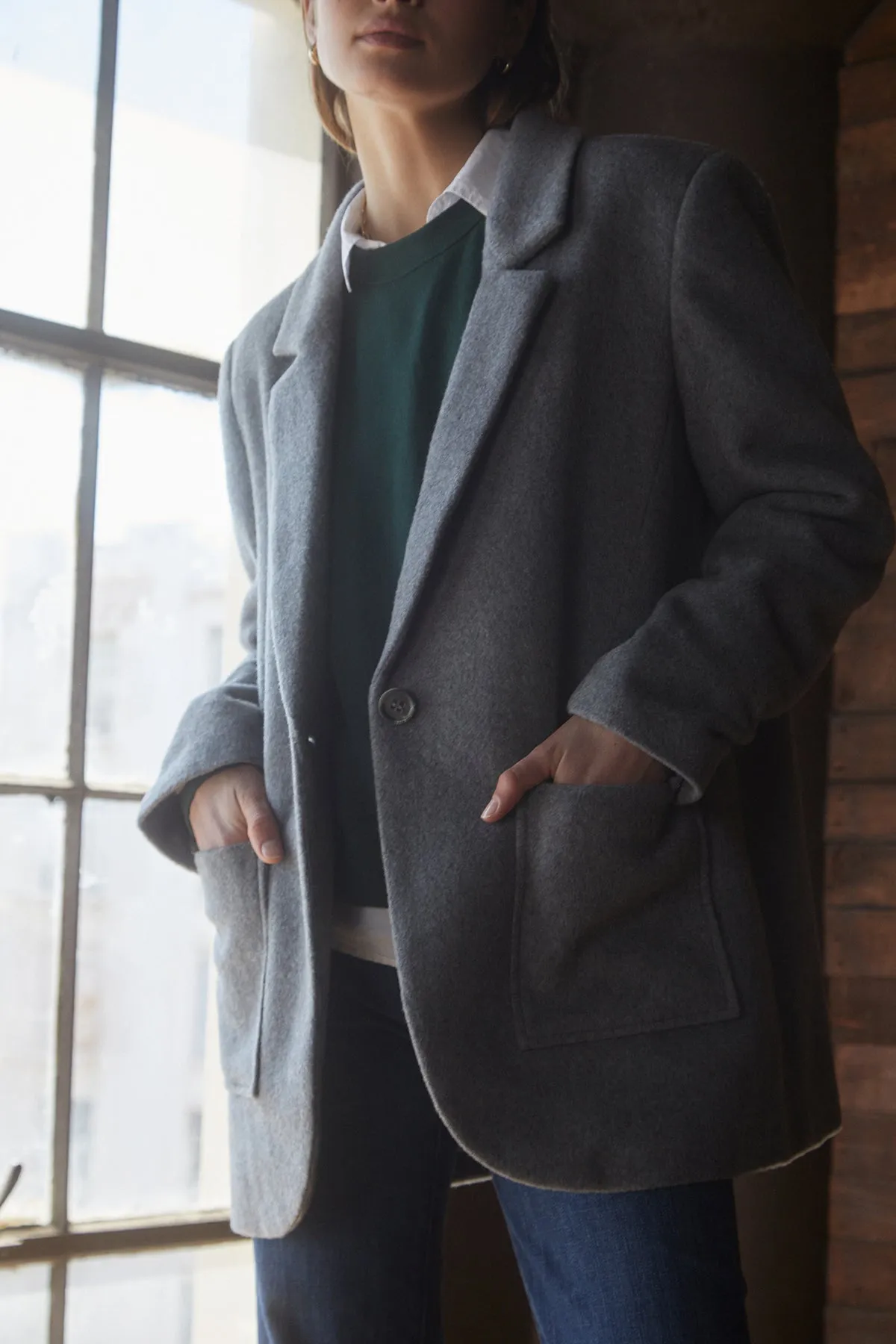 Athletic Tailored Fit ReflectiveTrimDetails ALAMOS BLAZER