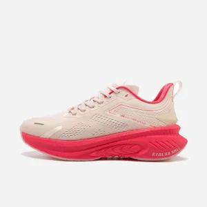 Spaceship-1 running in a rowing studio shoes