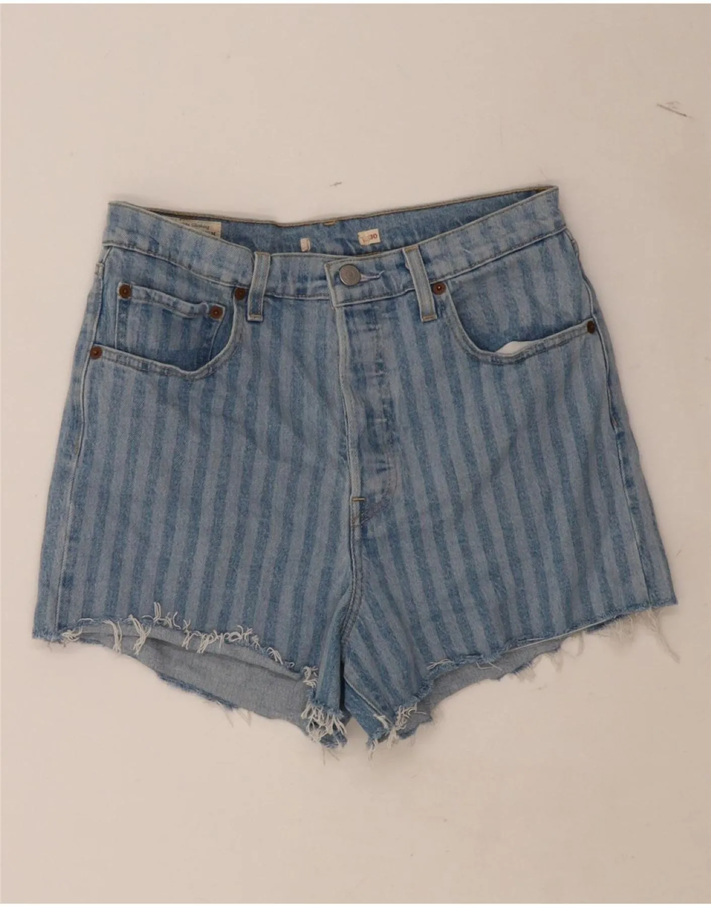 Vibrant color Tailored Silhouette LEVI'S Womens High Waist Denim Shorts W30 Medium Blue Striped Cotton