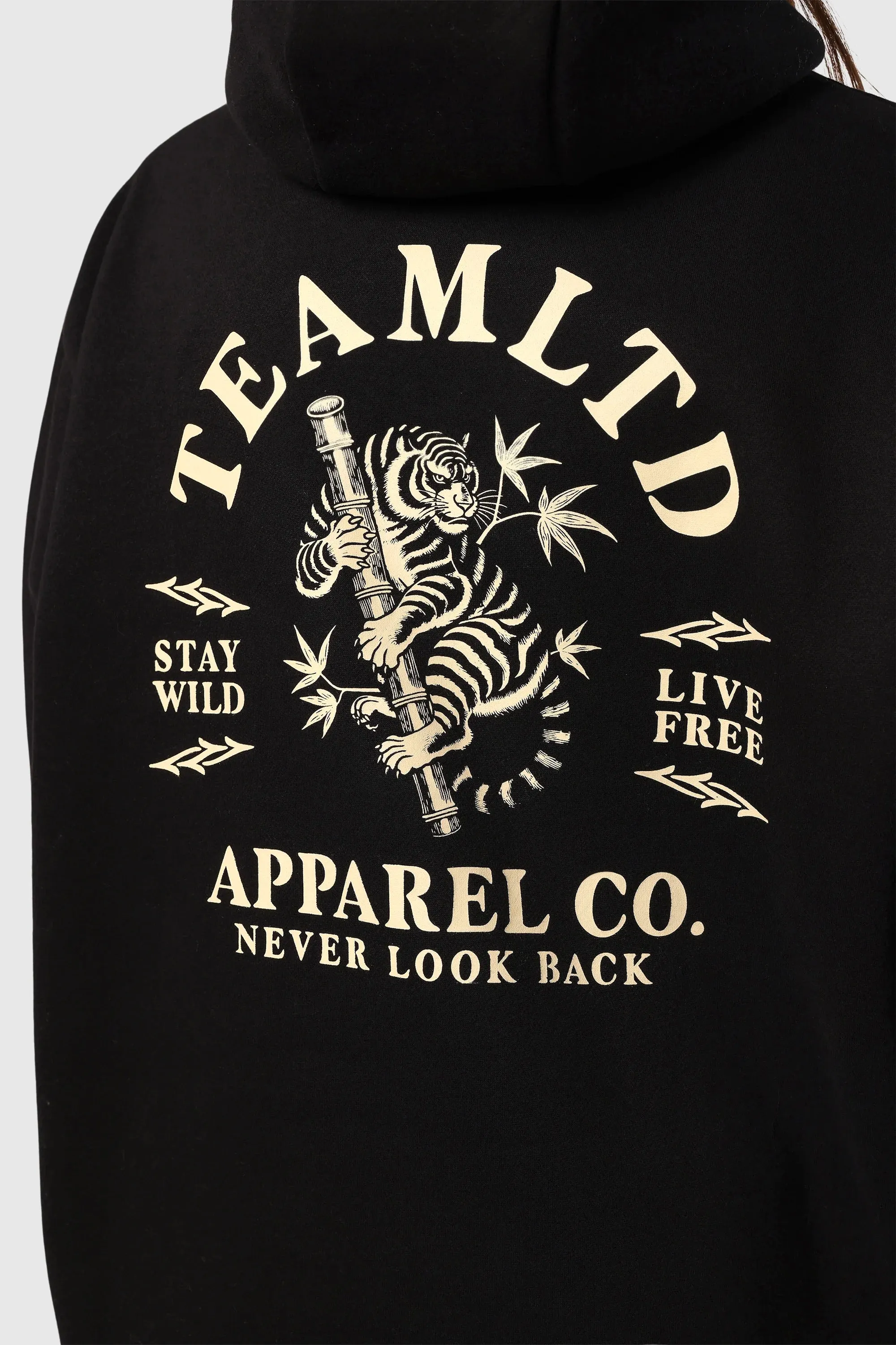 Stay Wild Hoodie suitable for cycling Chill Look