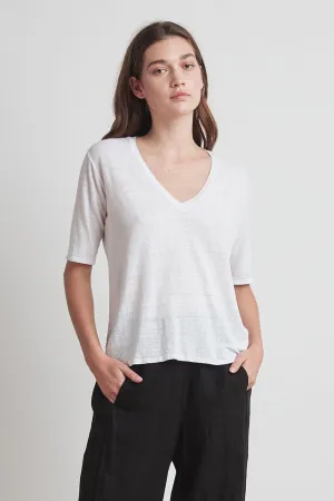 Versatile Comfort Wear Casual Fit STEFANI LINEN KNIT V-NECK TEE