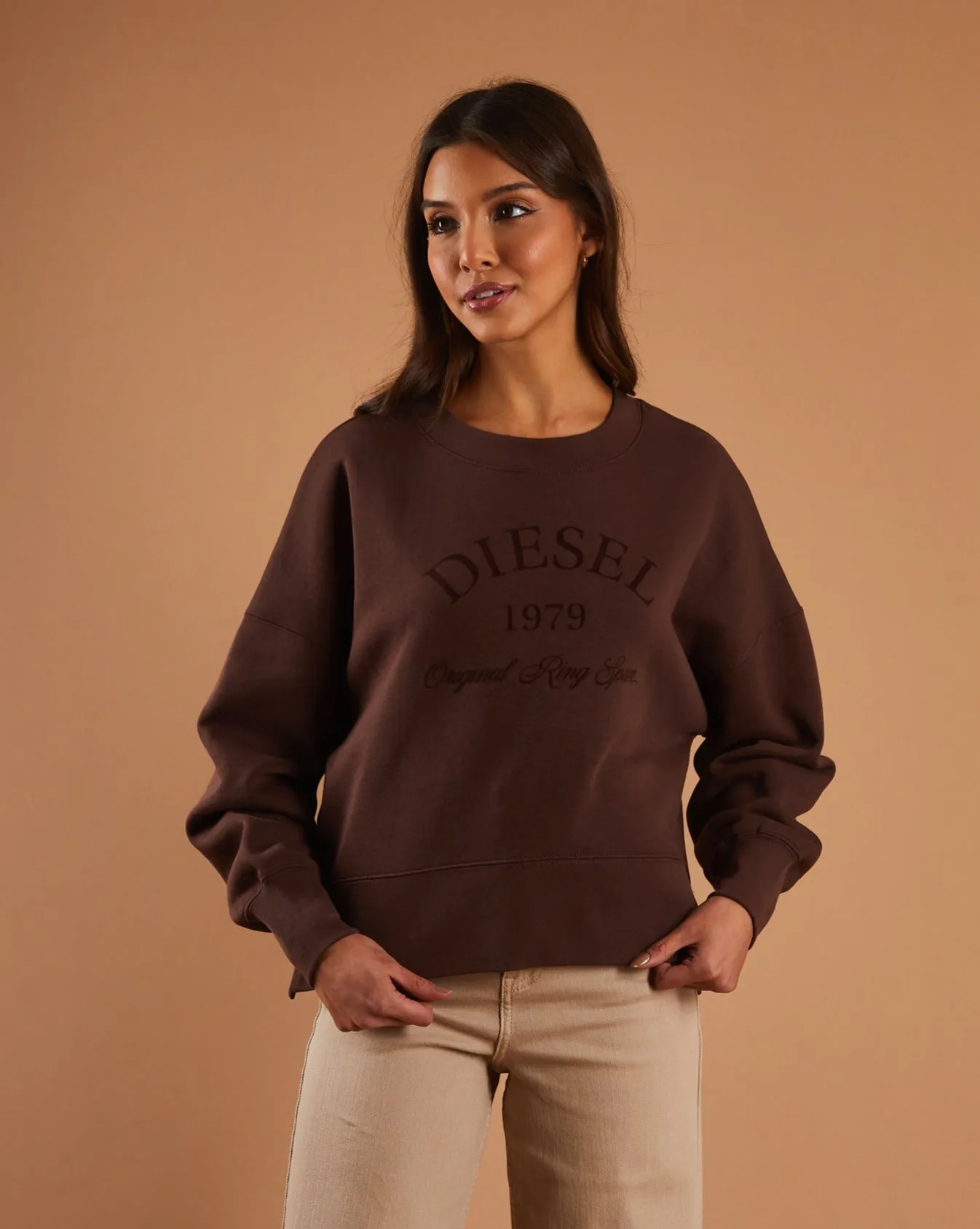 Brielle Sweatshirt Deep Coco Timeless Chic Comfy Layering