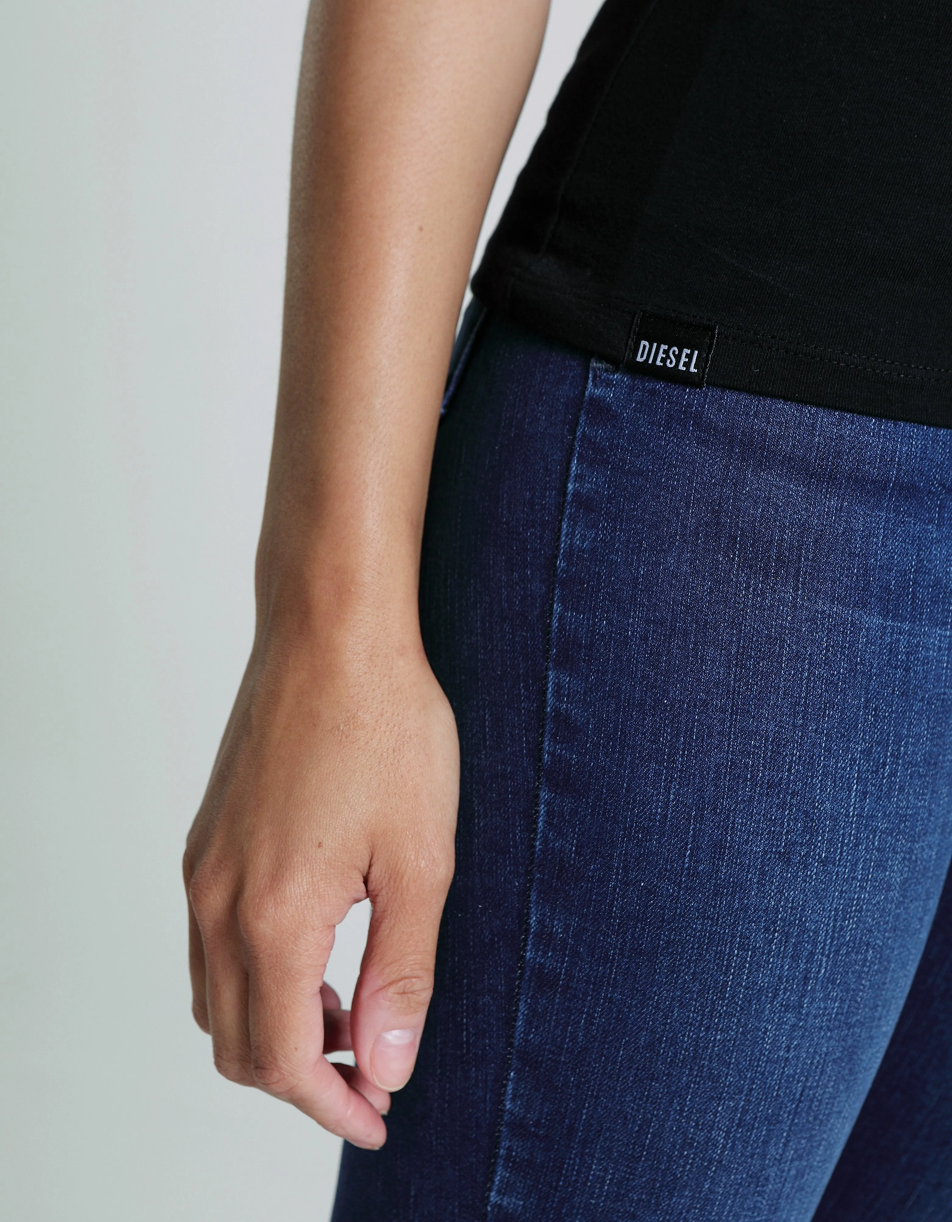 Clara V Neck Basic Black Casual Chic Wear