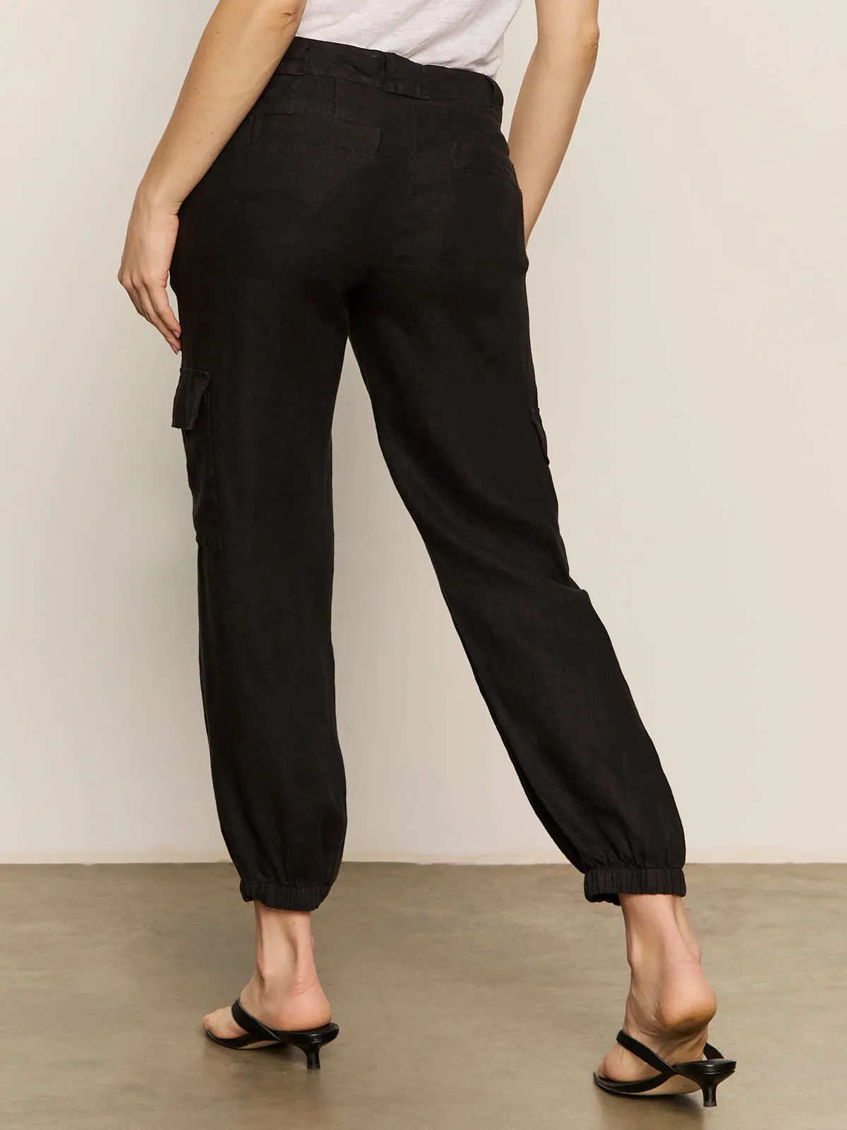 Roll-up style Comfy Cut Take Over Linen Jogger Standard Rise Pant Black