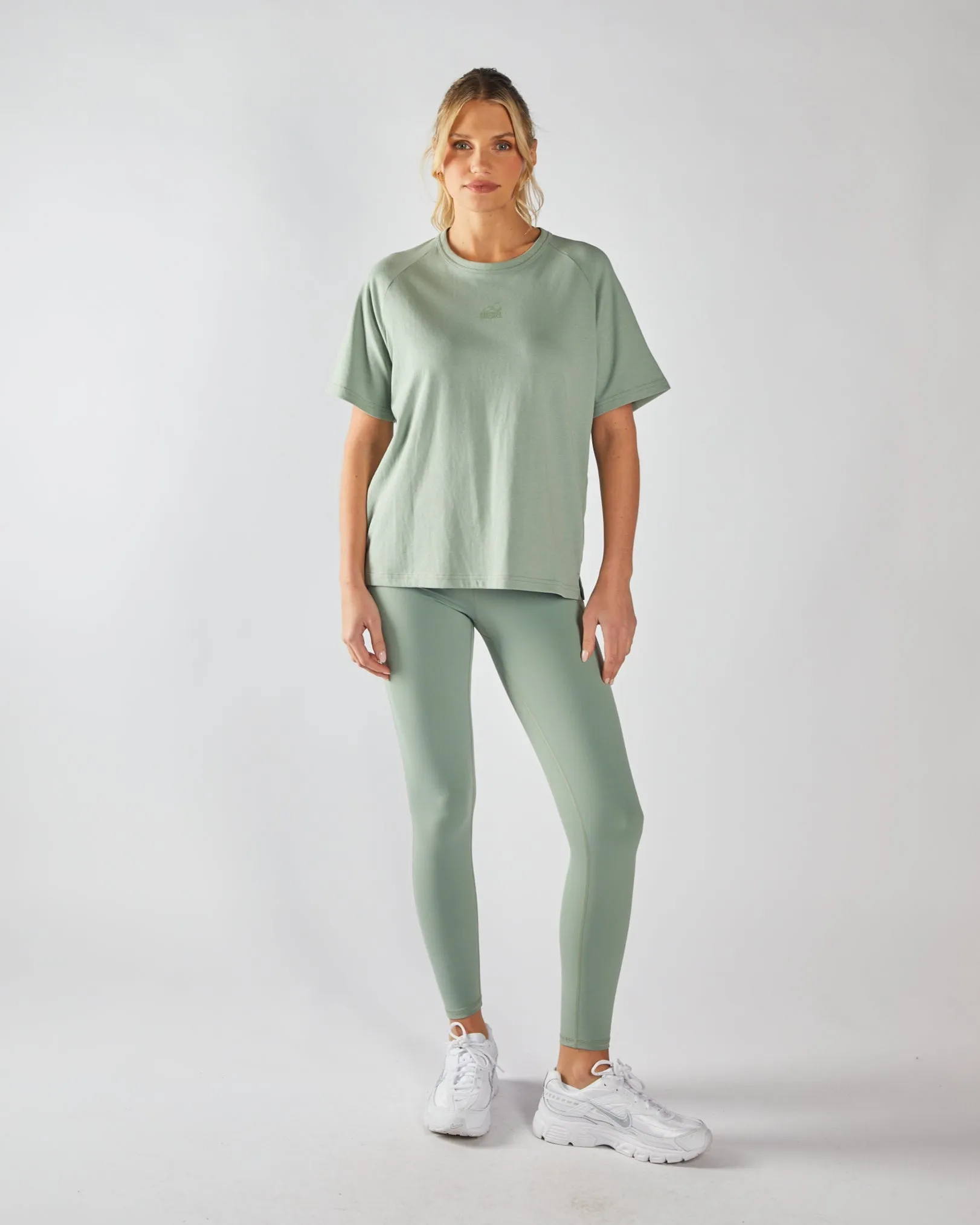 Stretch waistband Gia T-Shirt Moss Green