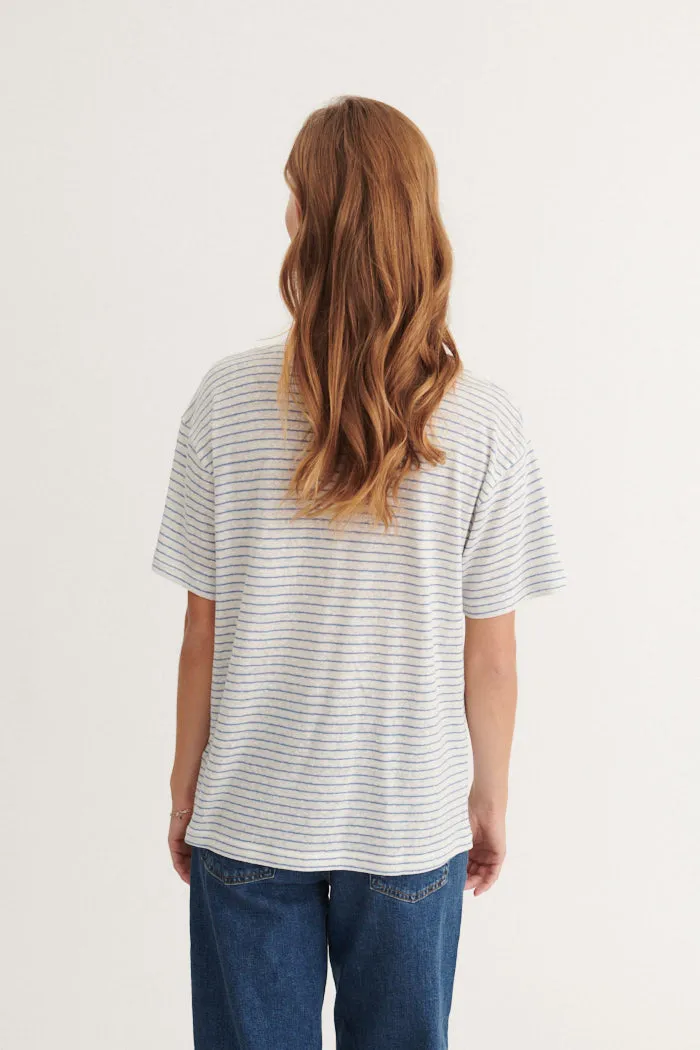 Quick Dry Material Classic Outfit Style Ryda Stripe V-Neck Tee - Quiet harbor / Whisper white