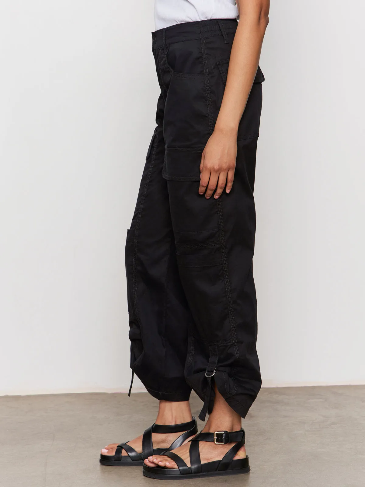 Fashionable Cut Workout Ready Cali Cargo Standard Rise Pant Black