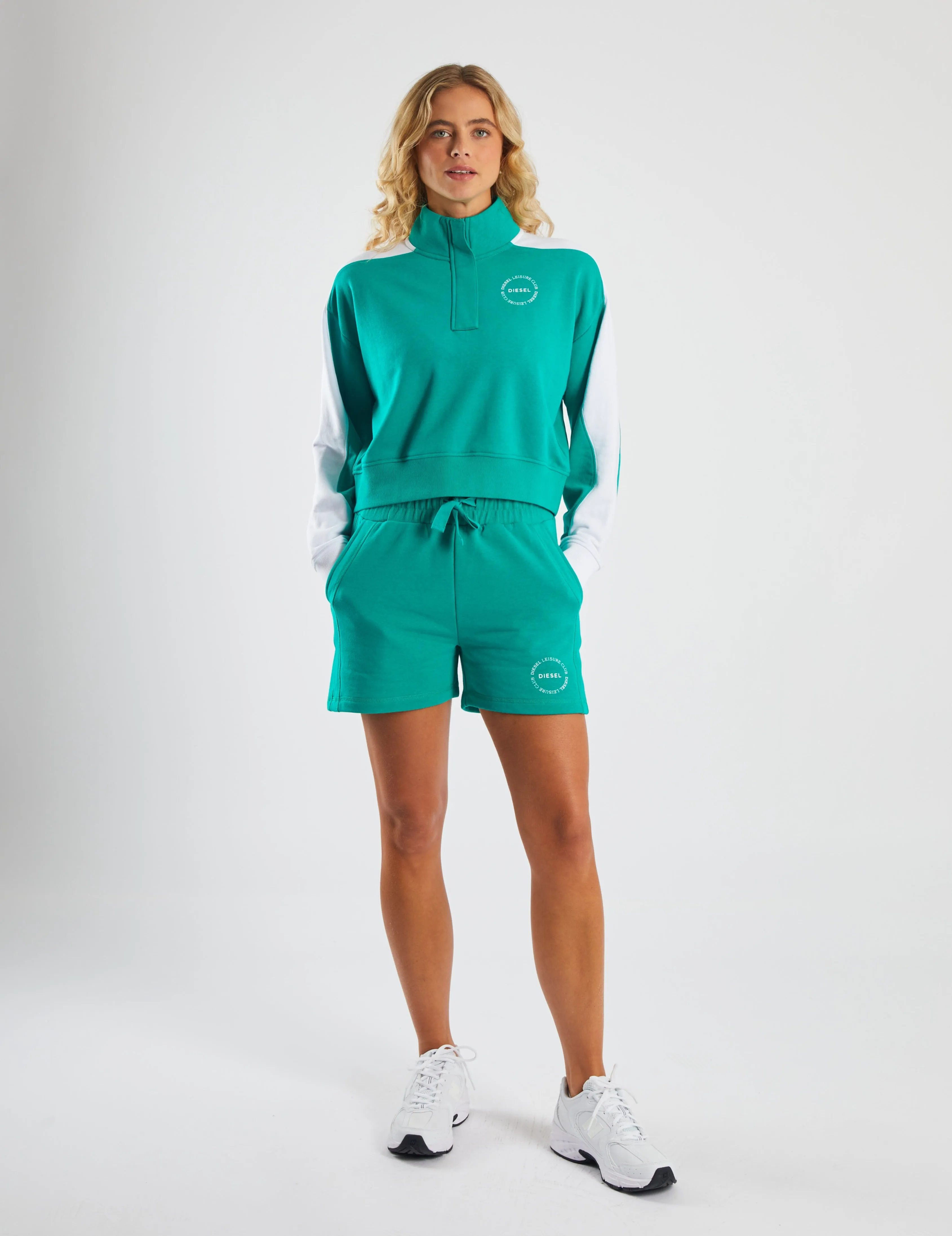 Steffi Half Zip Spearmint Green Classic Fit Minimal Fashion
