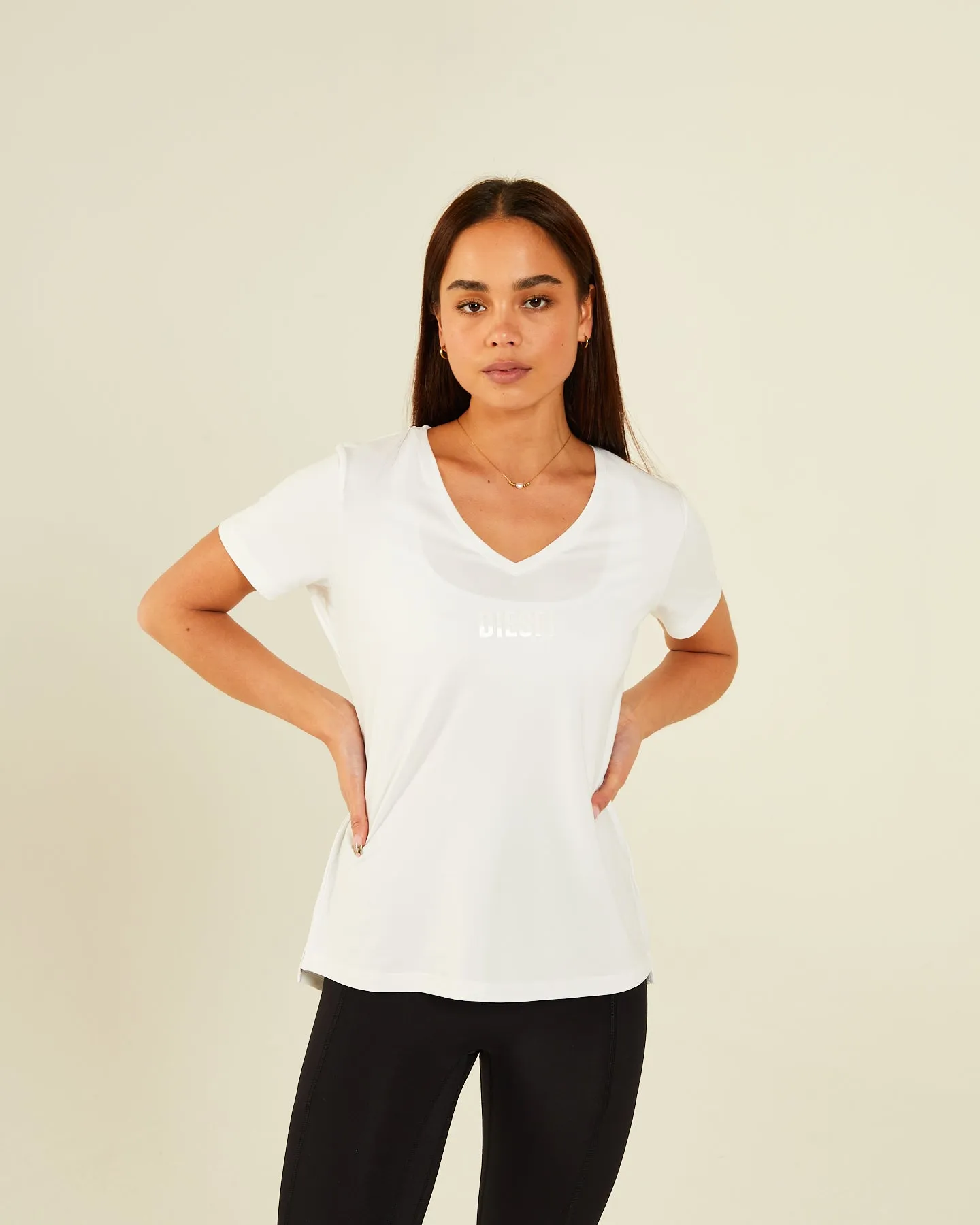 TemperatureRegulating Marcie Tee Dove White