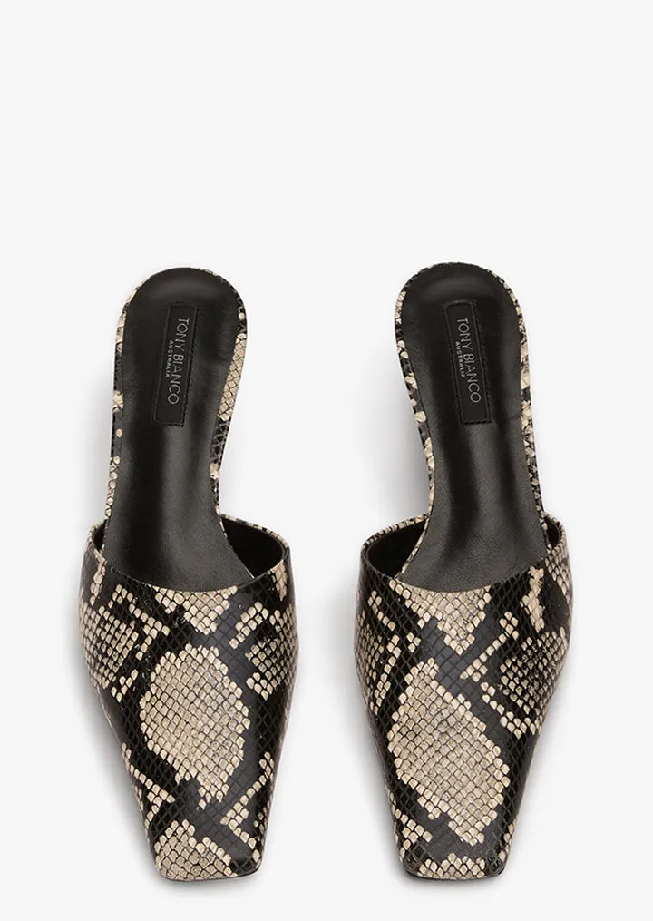 Travel Light Fashionable Wedges Zubi Ecru Snake