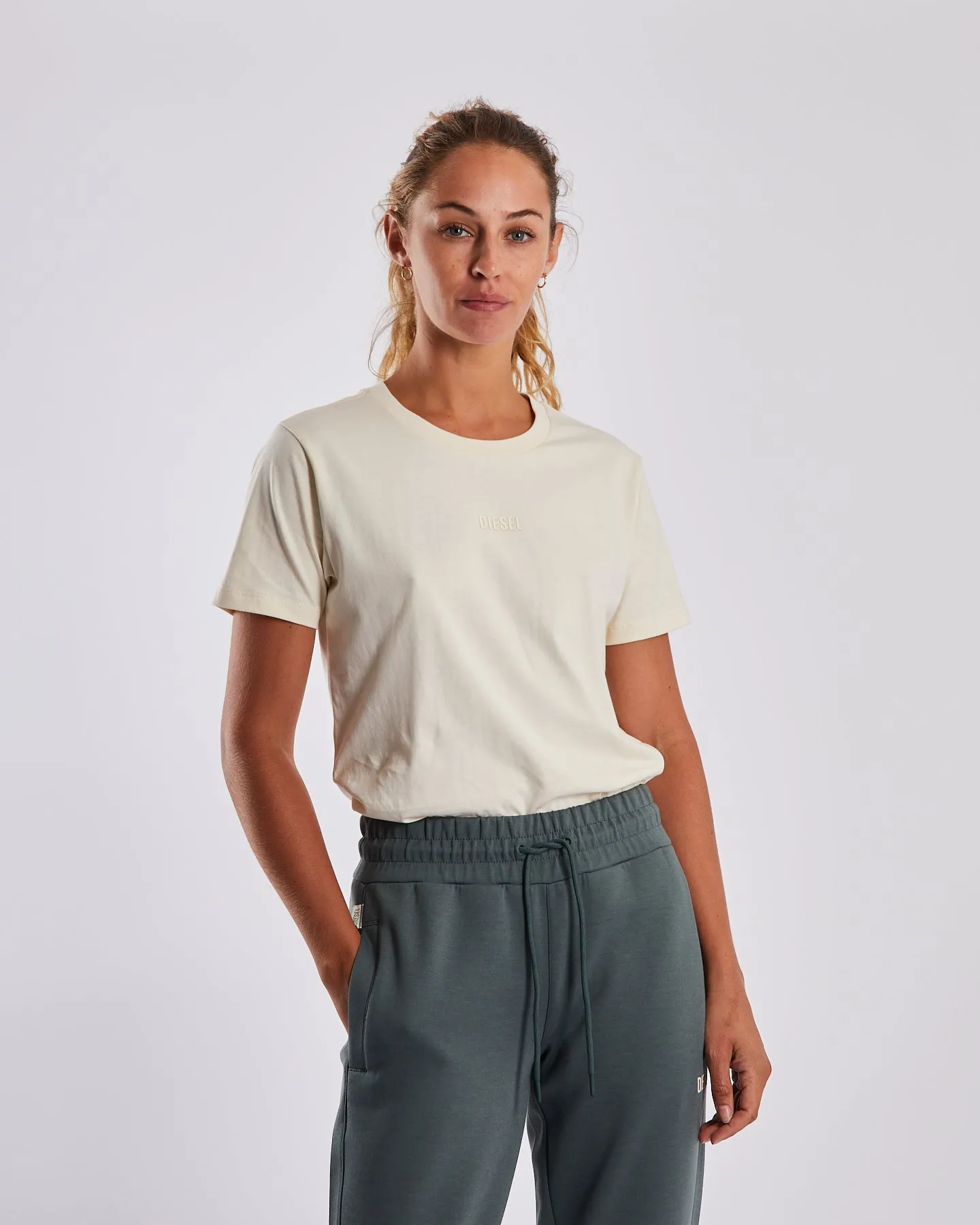 Wilder Tee Soft Shell Self Fabric Tape Timeless Comfort Wear