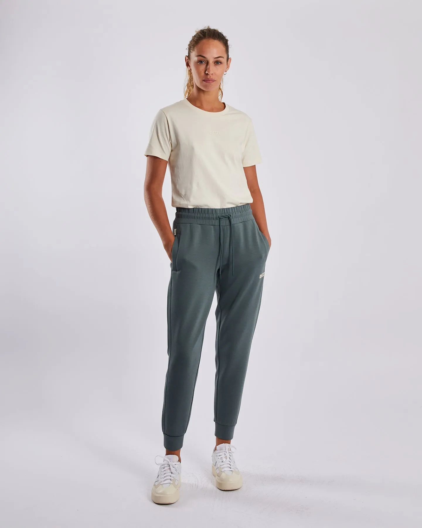 Wilder Tee Soft Shell Modern Style Trend