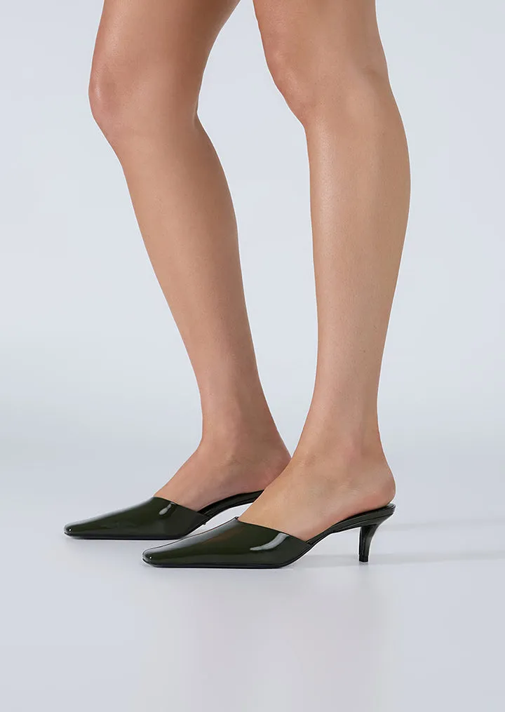 Zubi Moss Hi Shine Holiday Sandals